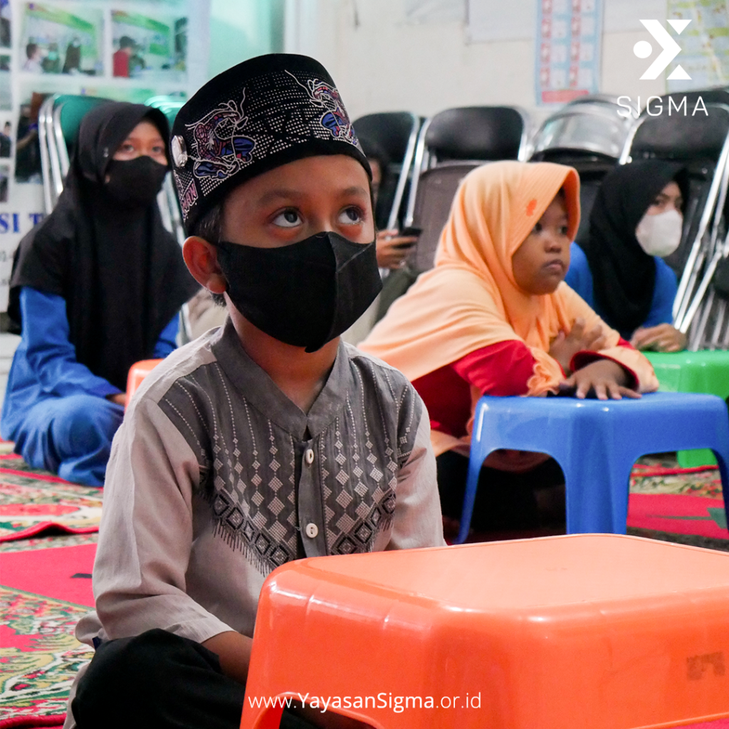 Santunan dan Do'a bersama Yatim dan Dhu'afa