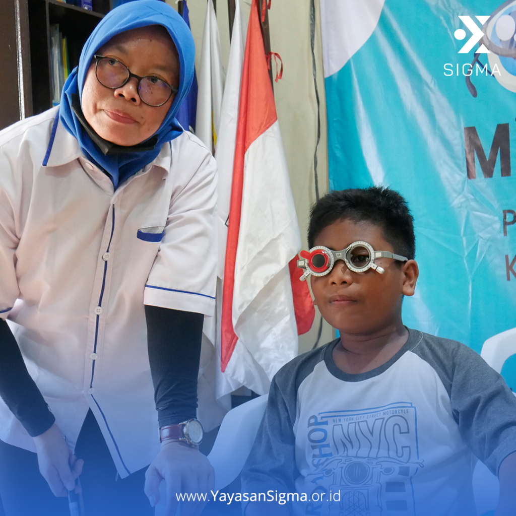 Melihat Indahnya Dunia -  Cek Kesehatan Mata Gratis