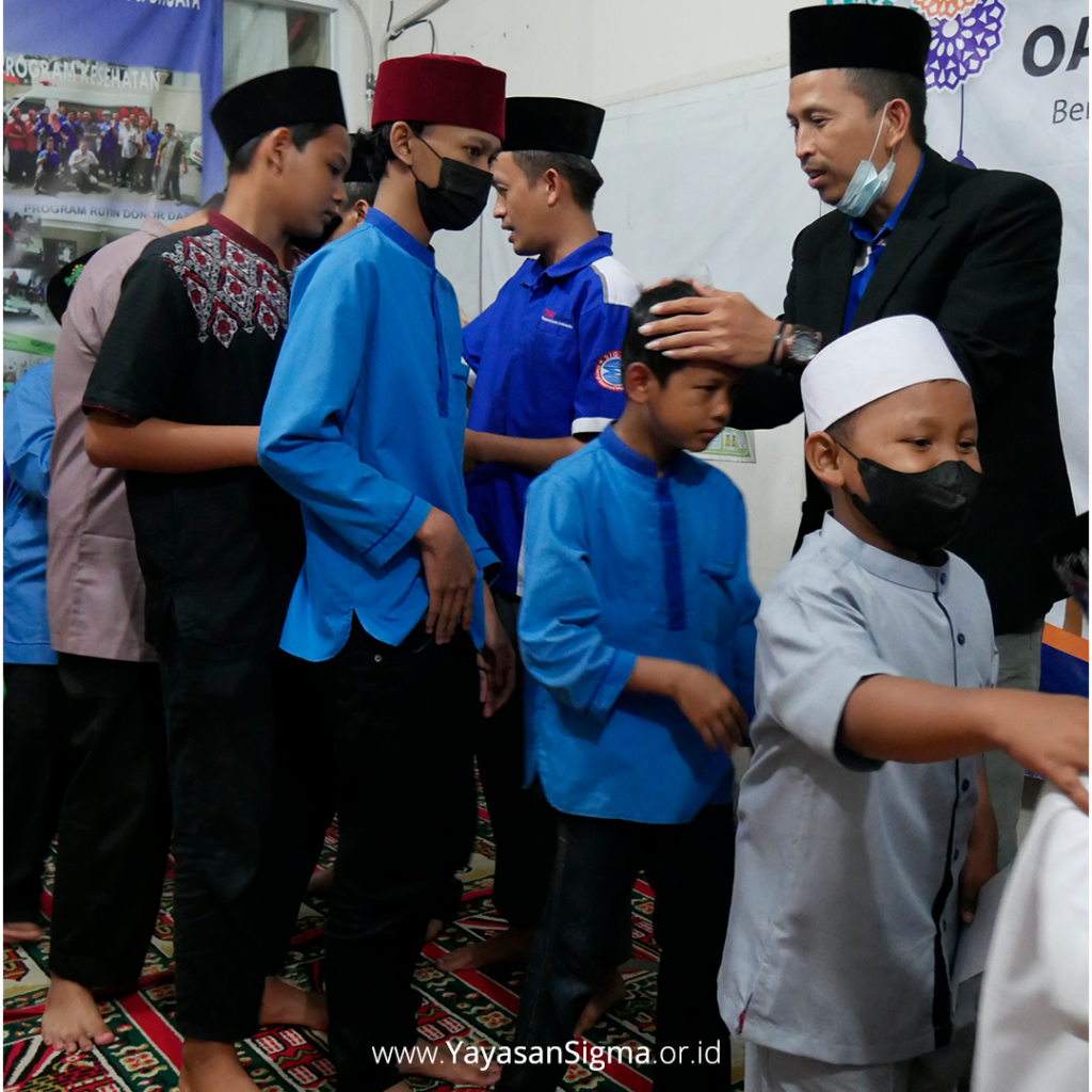Santunan dan Do'a bersama Yatim