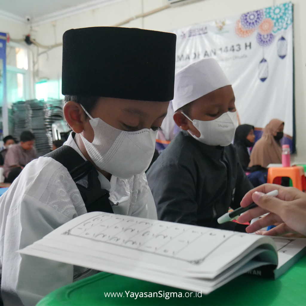 Do'a dan Santunan bersama Yatim dan Dhu'afa