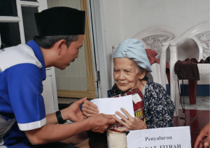 menjadi